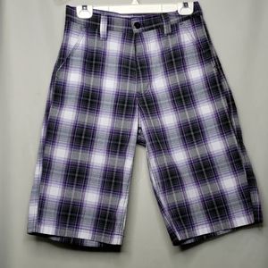 NWOT  -- Never worn-- Men's SouthPole shorts